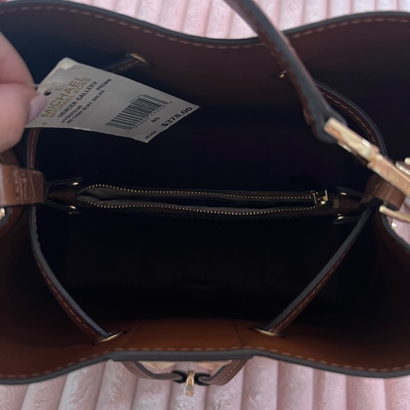 Michael Kors Mercer gallery - Picture 3 of 8